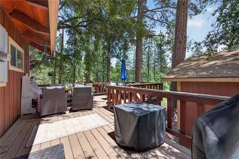 Exterior - 1488 Linnet, Wrightwood, CA 92397 photo 5 of 19