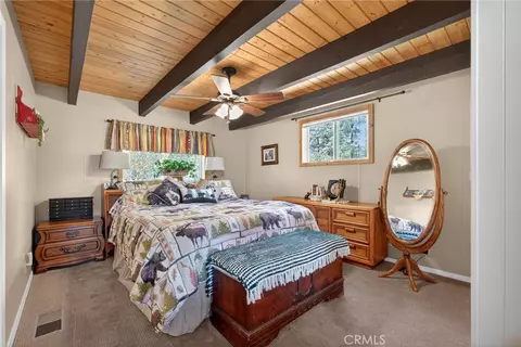 Bedroom - 1488 Linnet, Wrightwood, CA 92397 photo 1 of 8