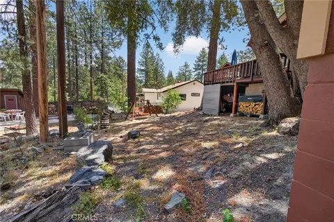 Exterior - 1488 Linnet, Wrightwood, CA 92397 photo 12 of 19