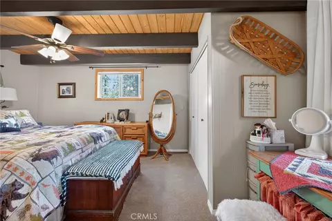 Bedroom - 1488 Linnet, Wrightwood, CA 92397 photo 4 of 8