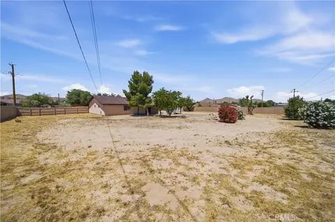 Exterior - 18405 Owatonna, Apple Valley, CA 92307 photo 3 of 11