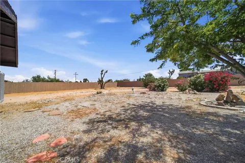 Exterior - 18405 Owatonna, Apple Valley, CA 92307 photo 7 of 11