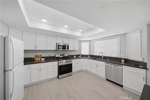 Kitchen - 18405 Owatonna, Apple Valley, CA 92307 photo 2 of 2
