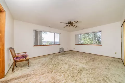 Bedroom - 6474 Macapa, Phelan, CA 92371 photo 2 of 16