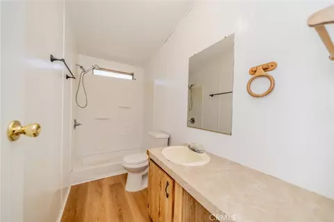 Bath - 6474 Macapa, Phelan, CA 92371 photo 5 of 7