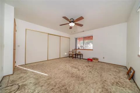 Bedroom - 6474 Macapa, Phelan, CA 92371 photo 5 of 16