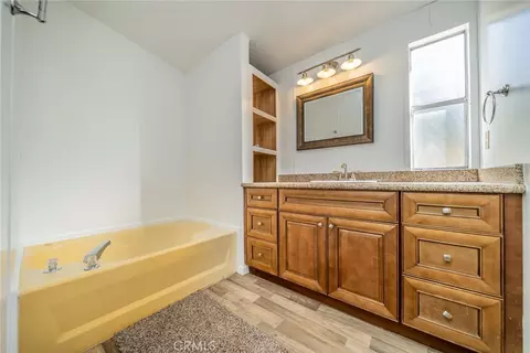 Bath - 6474 Macapa, Phelan, CA 92371 photo 7 of 7