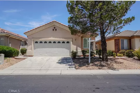 11083 Port Royale Ct, Apple Valley, CA 92308