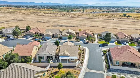 View/Area - 10149 Darby Rd, Apple Valley, CA 92308 photo 4 of 7