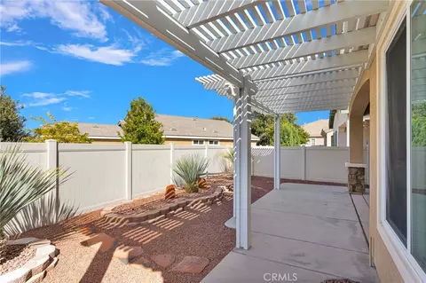 Exterior - 10149 Darby Rd, Apple Valley, CA 92308 photo 10 of 10