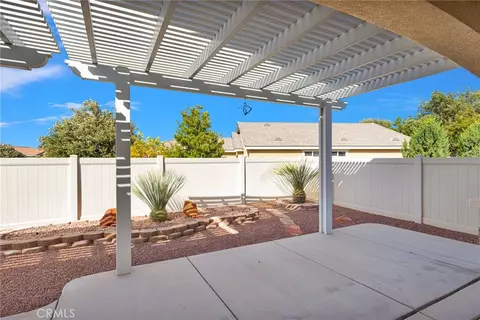 Exterior - 10149 Darby Rd, Apple Valley, CA 92308 photo 6 of 10