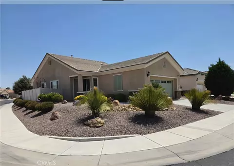 10149 Darby Rd, Apple Valley, CA 92308