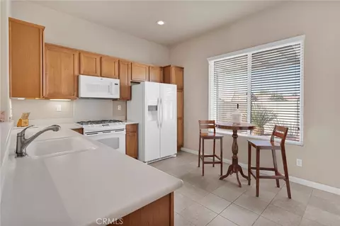 Kitchen - 10149 Darby Rd, Apple Valley, CA 92308 photo 1 of 3