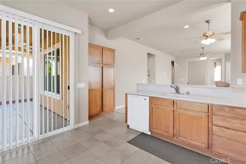 Entry Way - 10149 Darby Rd, Apple Valley, CA 92308 photo 1 of 2
