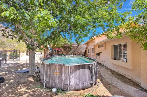 Exterior - 20430 Rancherias, Apple Valley, CA 92307 photo 6 of 10