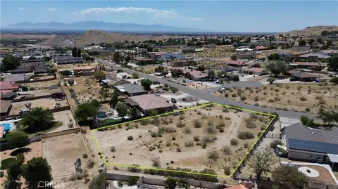 47333203 Muni Rd, Apple Valley, CA 92307