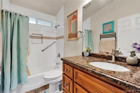 Bath - 17777 Brazier Dr, Riverside, CA 92508 photo 4 of 5