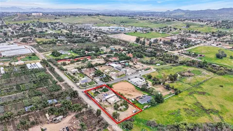View/Area - 17777 Brazier Dr, Riverside, CA 92508 photo 1 of 11