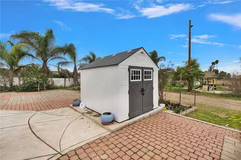 Exterior - 17777 Brazier Dr, Riverside, CA 92508 photo 6 of 10