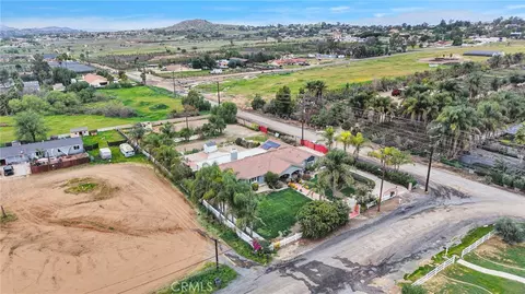 View/Area - 17777 Brazier Dr, Riverside, CA 92508 photo 8 of 11