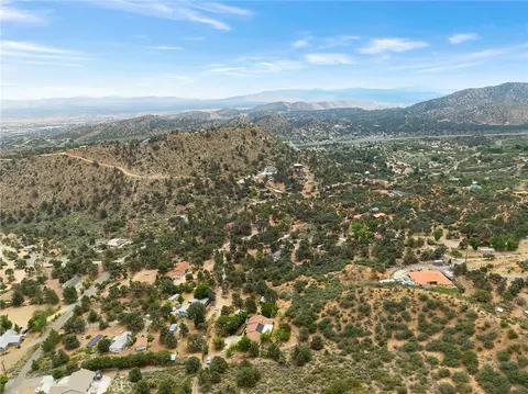 View/Area - 7685 Wintergreen, Wrightwood, CA 92397 photo 7 of 11