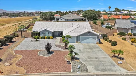 View/Area - 20134 Skyline Ranch Dr, Apple Valley, CA 92308 photo 1 of 10