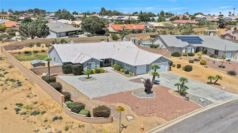 View/Area - 20134 Skyline Ranch Dr, Apple Valley, CA 92308 photo 2 of 10
