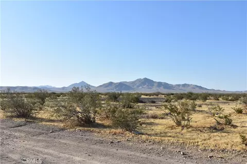 6155 Avenue H, Roosevelt, CA 93535