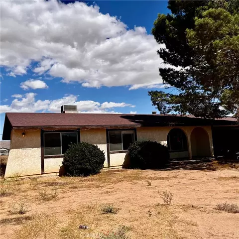 15375 Cheyenne Rd, Apple Valley, CA 92307