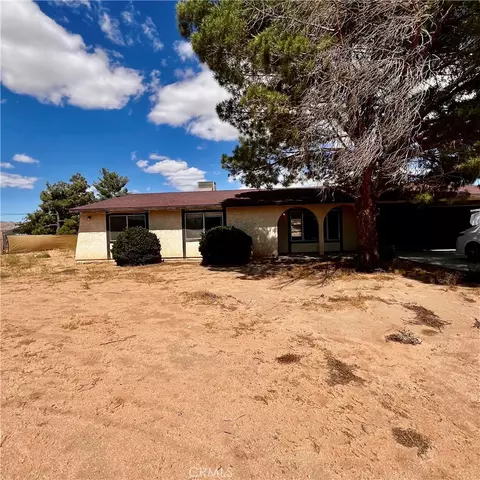 Exterior - 15375 Cheyenne Rd, Apple Valley, CA 92307 photo 2 of 2