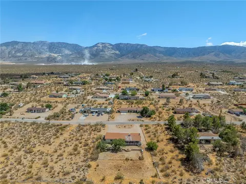 View/Area - 32720 Carnelian, Lucerne Valley, CA 92356 photo 2 of 5