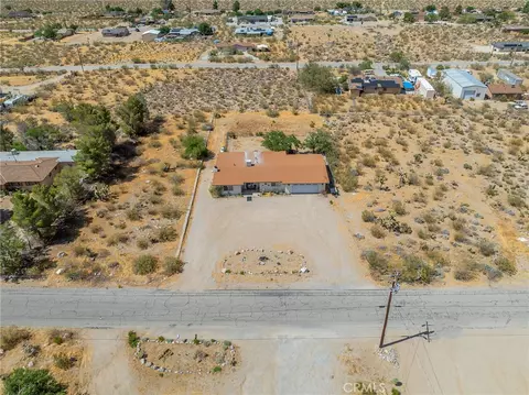 View/Area - 32720 Carnelian, Lucerne Valley, CA 92356 photo 5 of 5
