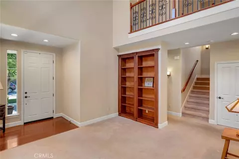 Entry Way - 16135 Maricopa, Apple Valley, CA 92307 photo 2 of 7