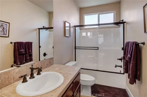 Bath - 16135 Maricopa, Apple Valley, CA 92307 photo 6 of 6
