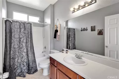 Bath - 10343 Tandis Ct, Adelanto, CA 92301 photo 3 of 4