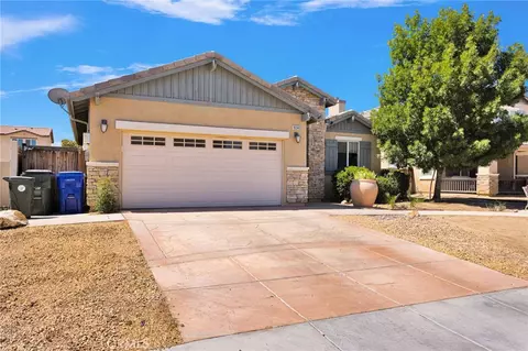 Exterior - 10343 Tandis Ct, Adelanto, CA 92301 photo 3 of 10