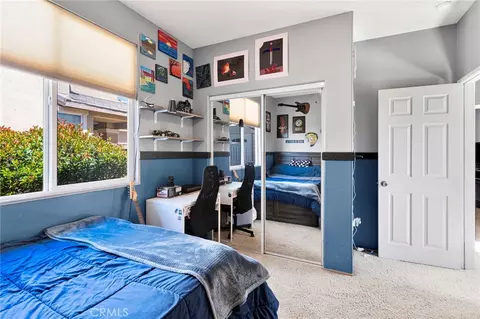 Bedroom - 10343 Tandis Ct, Adelanto, CA 92301 photo 5 of 10