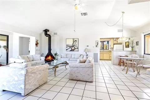 Living - 25274 Skyline, Apple Valley, CA 92308 photo 1 of 5