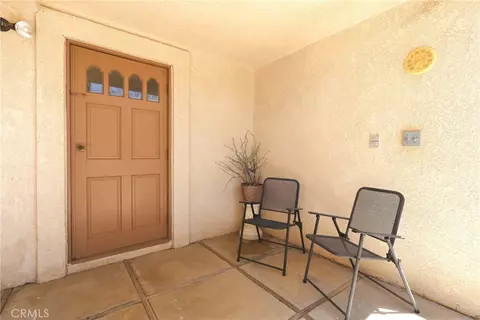 Exterior - 25274 Skyline, Apple Valley, CA 92308 photo 2 of 5