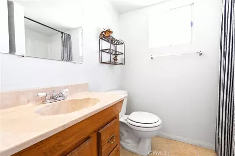Bath - 25274 Skyline, Apple Valley, CA 92308 photo 3 of 3