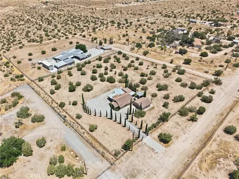 View/Area - 25274 Skyline, Apple Valley, CA 92308 photo 1 of 4