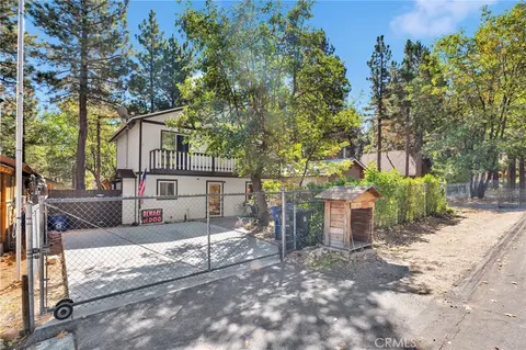 249 Cedar Ln, Big Bear City, CA 92314