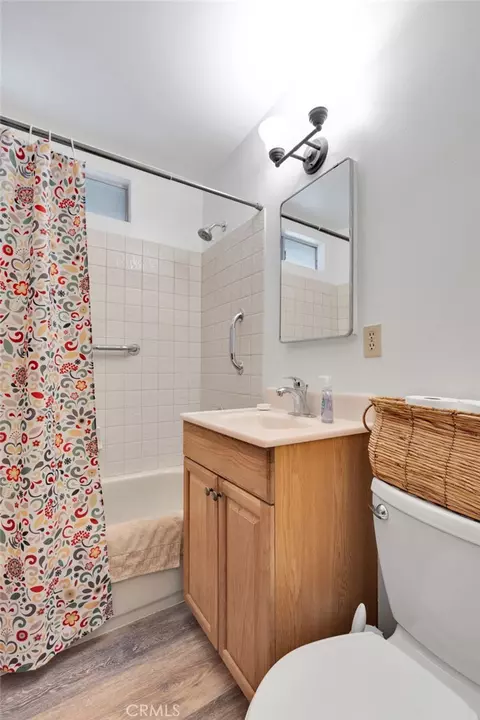 Bath - 249 Cedar Ln, Big Bear City, CA 92314 photo 1 of 2