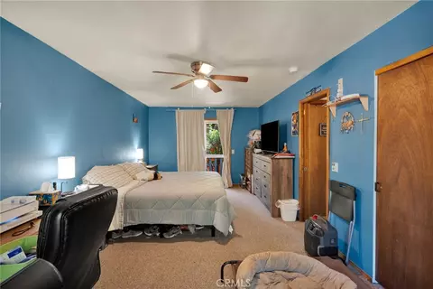 Bedroom - 249 Cedar Ln, Big Bear City, CA 92314 photo 3 of 5