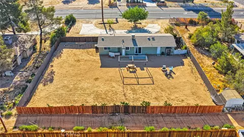 View/Area - 12696 Kiowa Rd, Apple Valley, CA 92308 photo 7 of 10