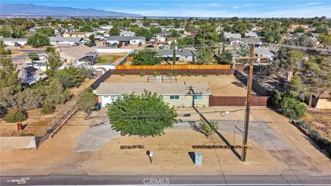 View/Area - 12696 Kiowa Rd, Apple Valley, CA 92308 photo 3 of 10