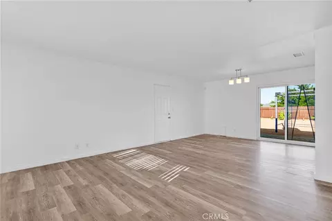 Living - 12696 Kiowa Rd, Apple Valley, CA 92308 photo 1 of 4