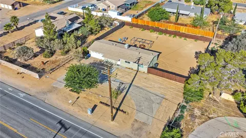 View/Area - 12696 Kiowa Rd, Apple Valley, CA 92308 photo 4 of 10