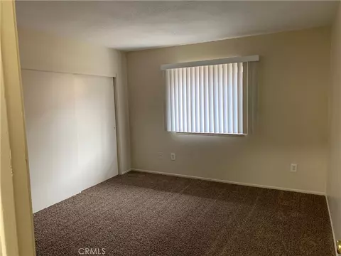22519 Lucilla, Apple Valley, CA 92308 photo 4