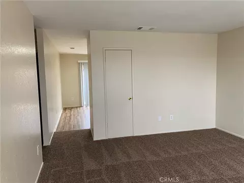 22519 Lucilla, Apple Valley, CA 92308 photo 9